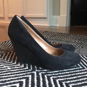 Black suede 3.5” wedges